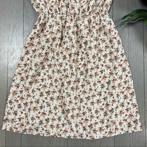 Body Central Floral Print Cap Sleeve Mini Dress - Picture 4 of 6